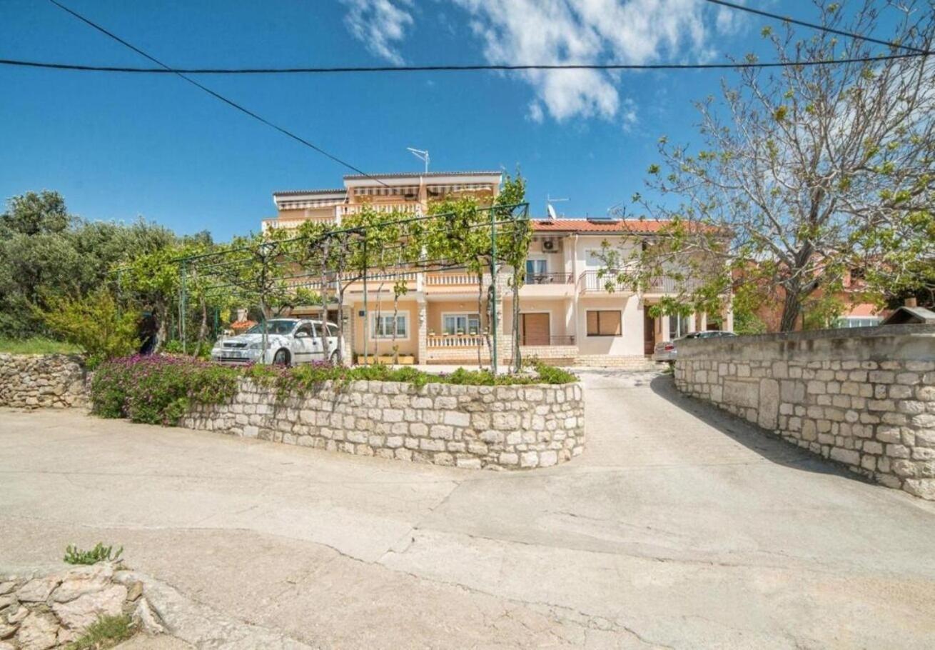 Apartments Dusa Banjol المظهر الخارجي الصورة